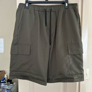 Men's Olive Cargo Shorts